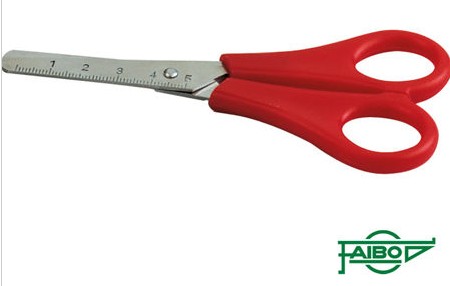 [825422] TIJERA ESCOLAR 13 CM CON HOJA NUMERADA PARA DIESTROS FAIBO