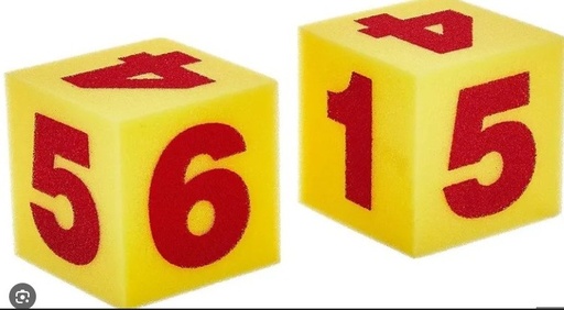 [825666] DADOS GIGANTES DE FOAM SET 2 UDS, 12,5 CM, NÚMEROS EN COLOR