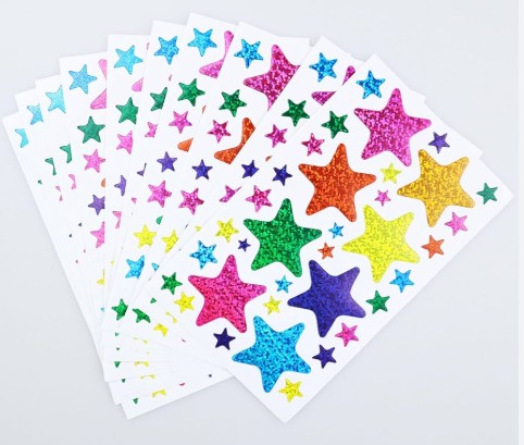 [825739] ETIQUETAS ESTRELLA PURPURINA 270UD